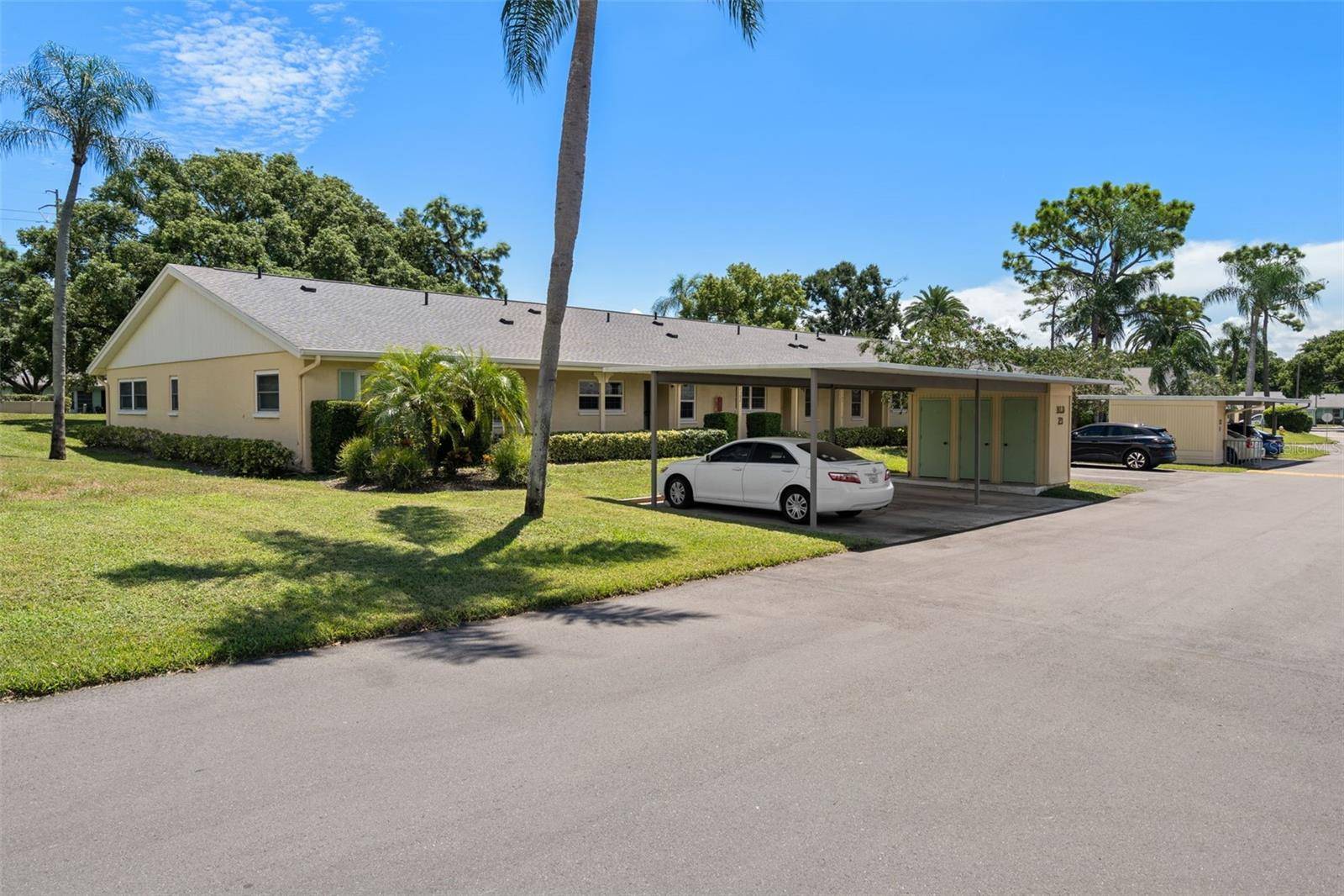 2465 NORTHSIDE DR #2303, Clearwater