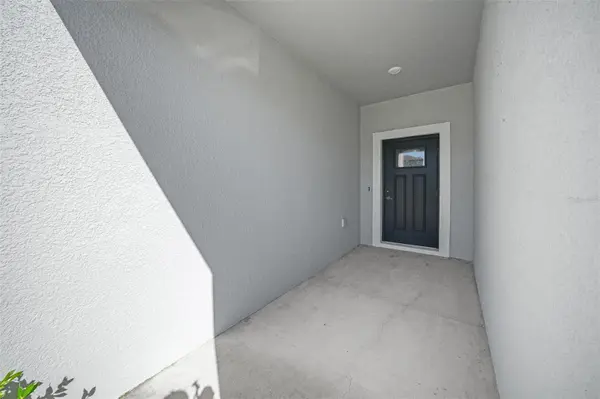 32201 POWDERPUFF MIMOSA DR, San Antonio, FL 33576