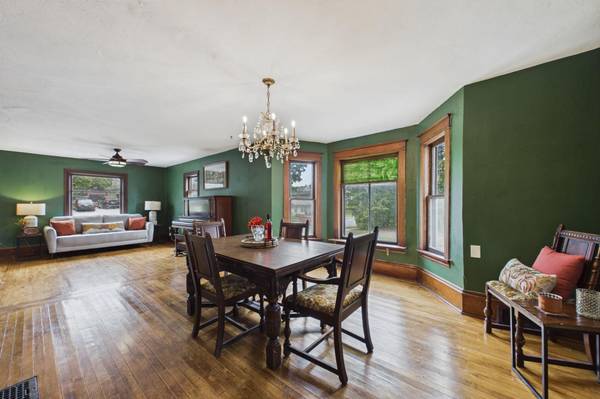1813 1st AVE, Anoka, MN 55303