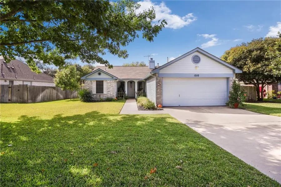 1252 Lacey Oak LOOP, Round Rock, TX 78681