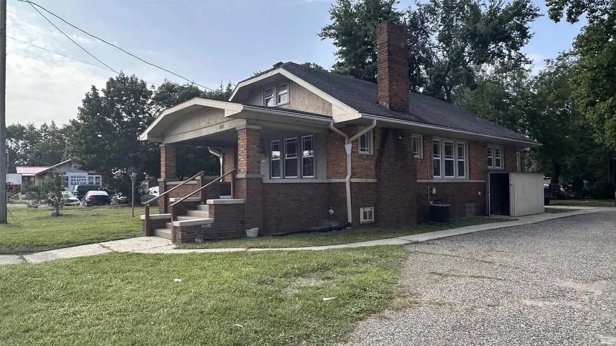 2825 S Main ST, Elkhart, IN 46517