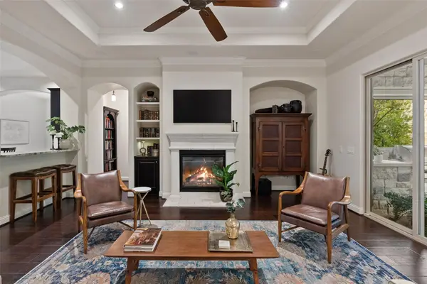 122 Feritti DR, Lakeway, TX 78734