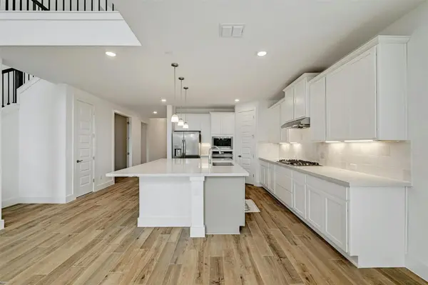 1184 Sage Thrasher CIR, Dripping Springs, TX 78620