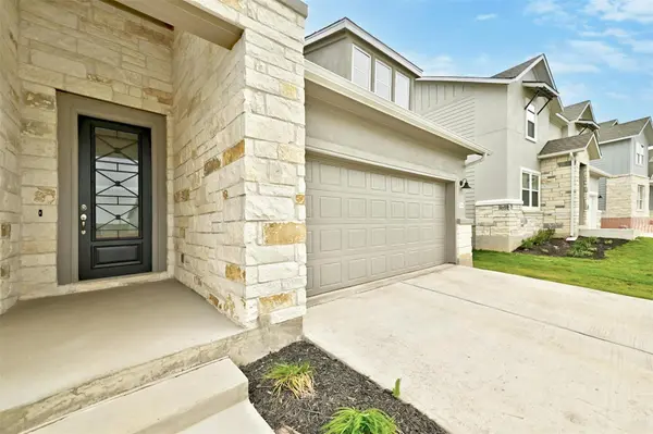 1184 Sage Thrasher CIR, Dripping Springs, TX 78620