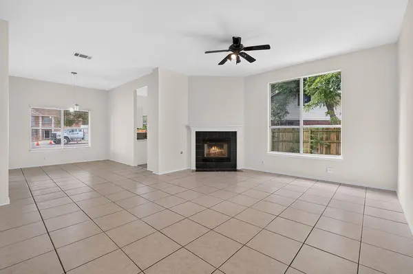6901 Bancroft Woods DR, Austin, TX 78729