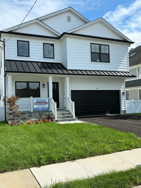 110 Stella CT, Lynbrook, NY 11563