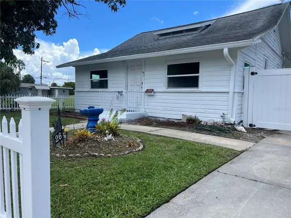 526 14TH AVE S, St Petersburg, FL 33701