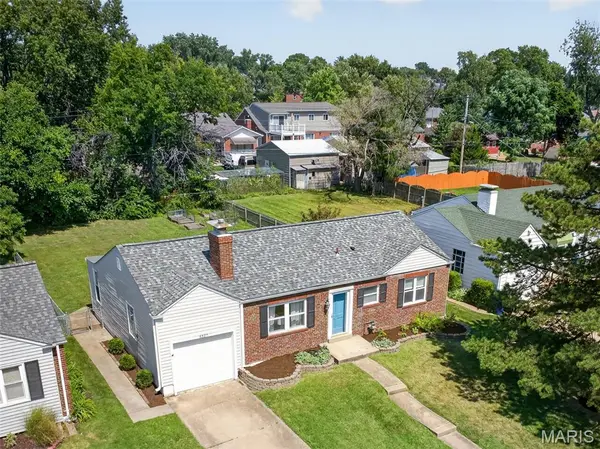 5527 Bancroft AVE, St Louis, MO 63109