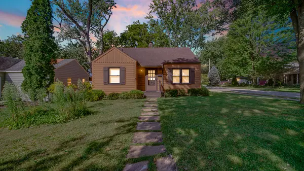 613 Madison ST, Valparaiso, IN 46385