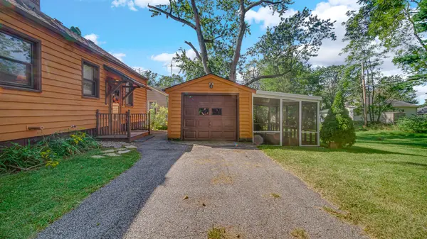 613 Madison ST, Valparaiso, IN 46385
