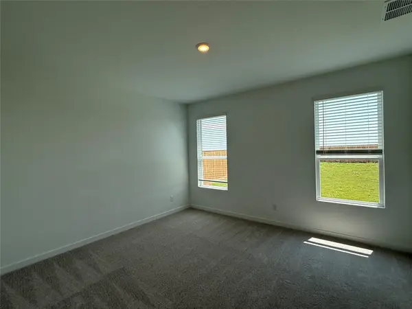 241 Seabreeze ST, Kyle, TX 78640