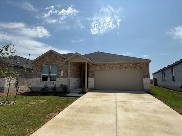 241 Seabreeze ST, Kyle, TX 78640