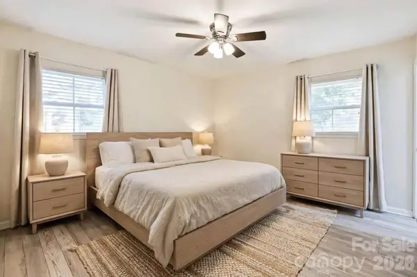 131 Midwood LN, Belmont, NC 28012