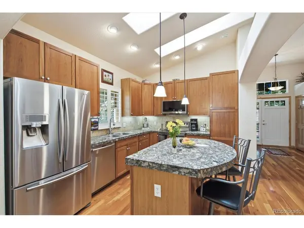 9776 S Johnson, Littleton, CO 80127