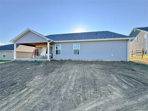 239 Sycamore RD, Perryville, MO 63775
