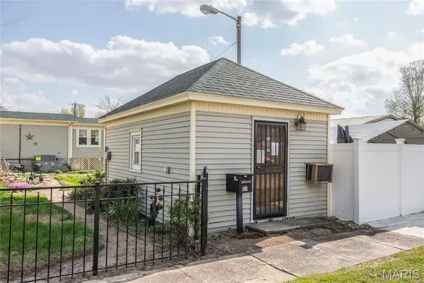303 Dorothy ST, Sikeston, MO 63801