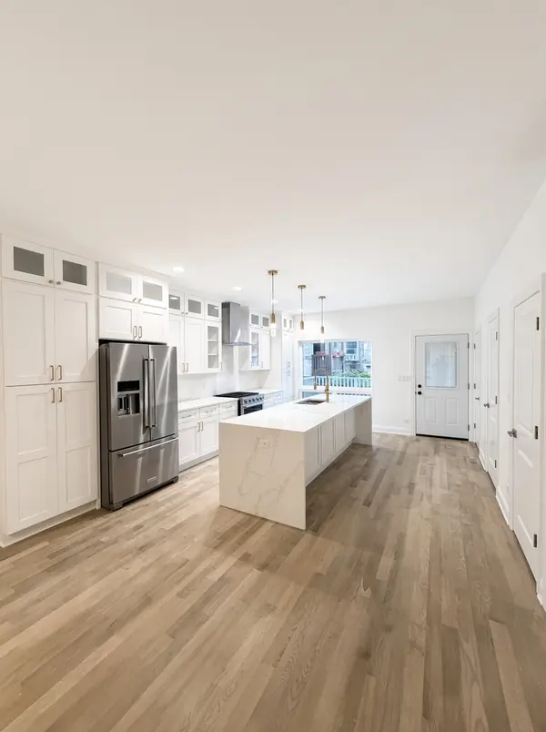 1630 N Humboldt BLVD, Chicago, IL 60647