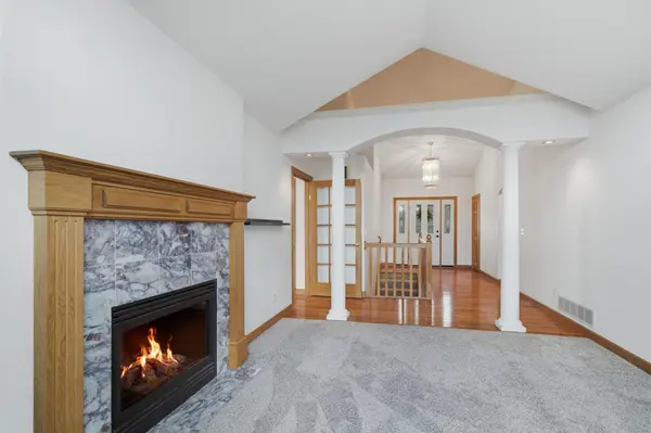 109 Anglewood DR, Kenyon, MN 55946