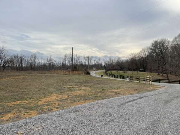 44 Ridgeway Ave, Smithville, TN 37166