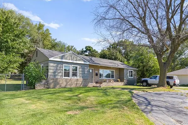 4828 Gibbs RD, Kansas City, KS 66106