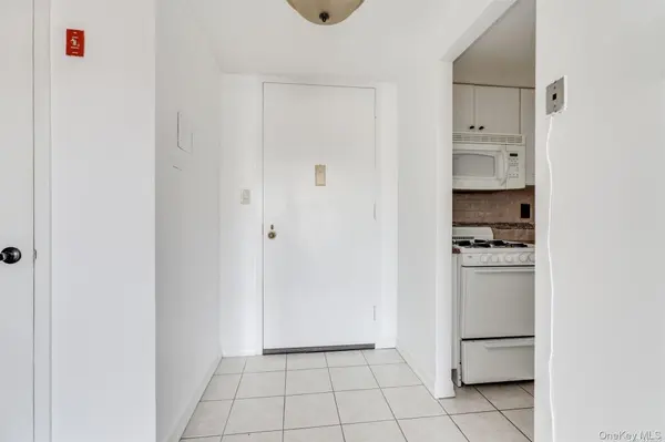 380 Fulton ST #M2, Farmingdale, NY 11735