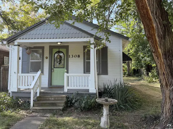 1308 Oak Hill AVE, Lawrence, KS 66044
