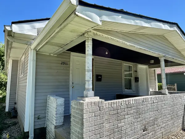 2911 E Brookside AVE, Indianapolis, IN 46218
