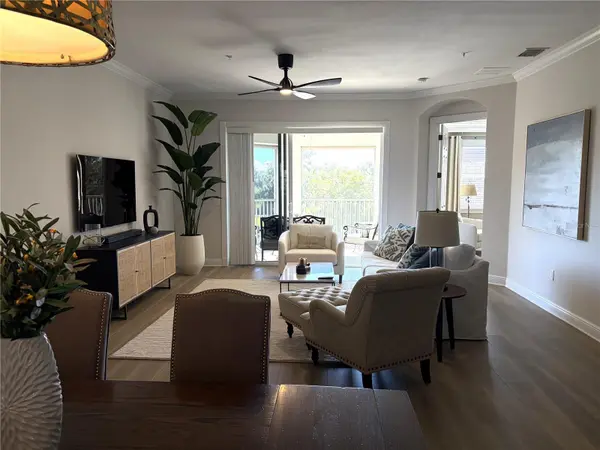 5122 MANORWOOD DR #4B, Sarasota, FL 34235