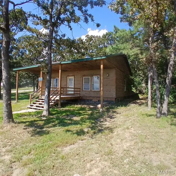 201 E Lakeview DR, Ironton, MO 63650