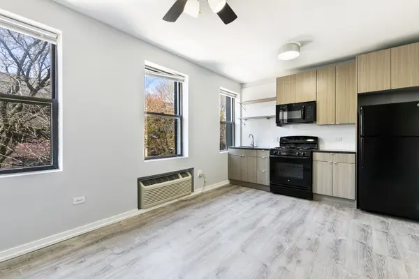 4875 N Magnolia AVE #403, Chicago, IL 60640