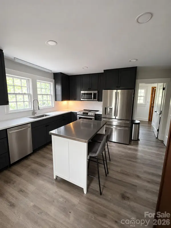 541 Perry RD, Troutman, NC 28166
