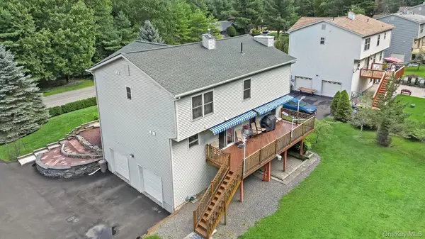 61 Lake Shore DR, Rock Hill, NY 12775