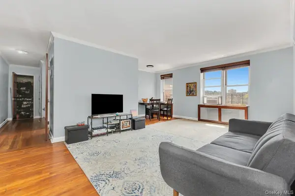 105-34 65th AVE #6E, Forest Hills, NY 11375