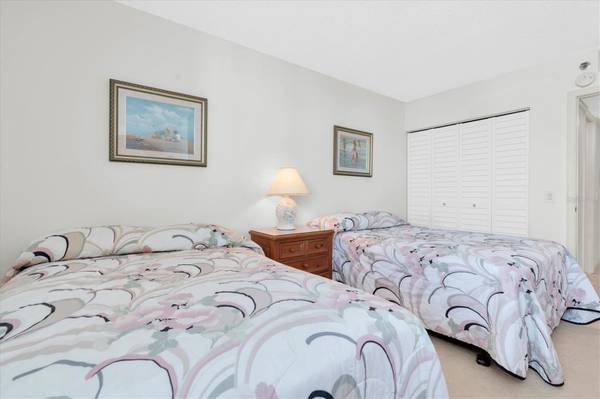 6287 BAHIA DEL MAR CIR #602, St Petersburg, FL, 33715 photo 25