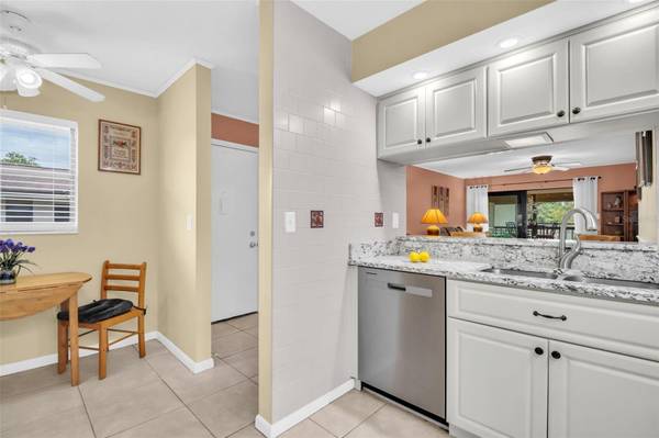 2700 NEBRASKA AVE #5-205, Palm Harbor, FL, 34684 photo 16