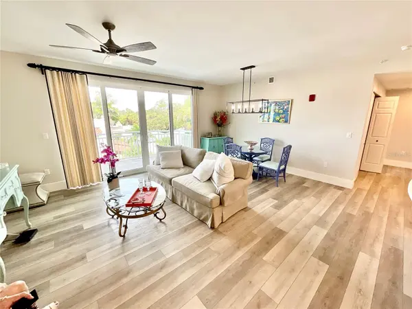231 2ND ST S #304, Safety Harbor, FL 34695