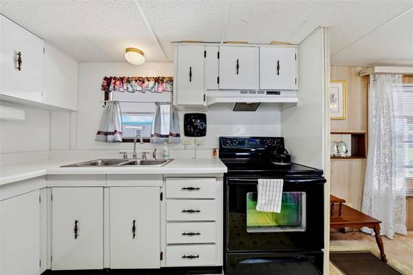 12110 PAWNEE DR, Hudson, FL, 34667 photo 12