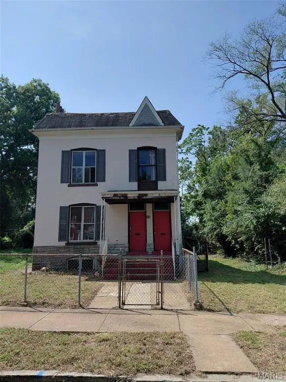 6032 Suburban AVE, St Louis, MO 63112