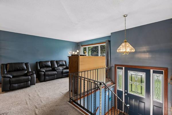 250 Stardust BLVD, Circle Pines, MN 55014