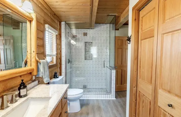 17106 305th AVE, Detroit Lakes, MN 56501