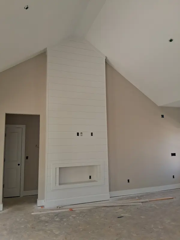 3213 Stonehorn Dr, Bell Buckle, TN 37020