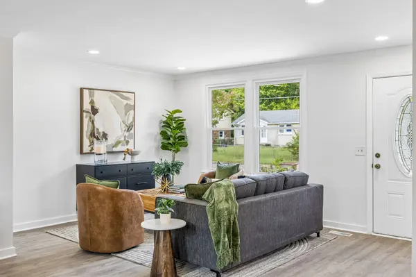 3133 Greggwood Dr, Nashville, TN 37207