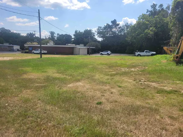 129 Columbia ST, Chester, SC 29706