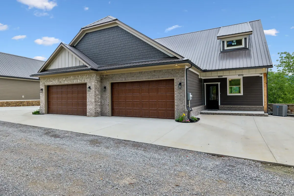 314 Blue Moon Ridge, Smithville, TN 37166