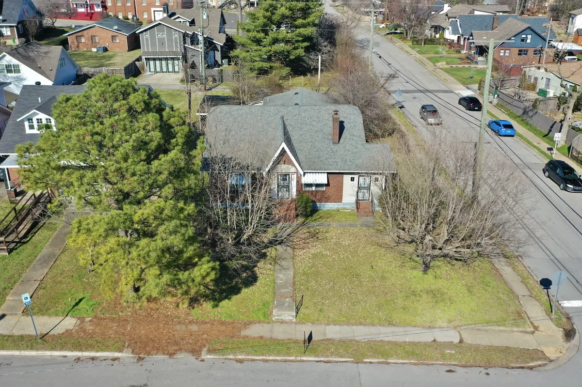 900 Bradford Ave, Nashville, TN 37204