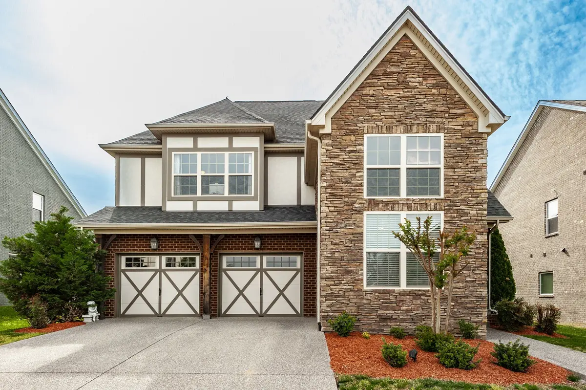 509 Lingering Way, Hendersonville, TN 37075