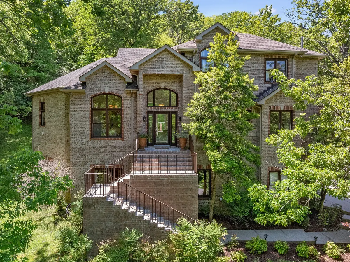 5348 Forest Acres Dr, Nashville, TN 37220