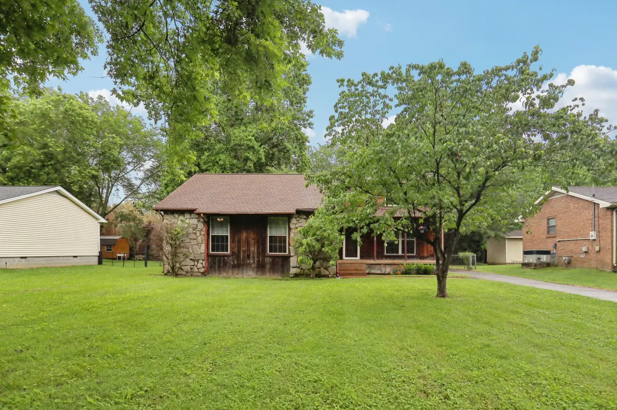 365 Marrell St, Gallatin, TN 37066