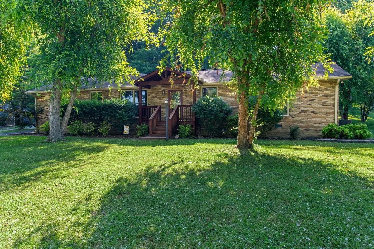 916 Green Valley Rd, Mount Juliet, TN 37122