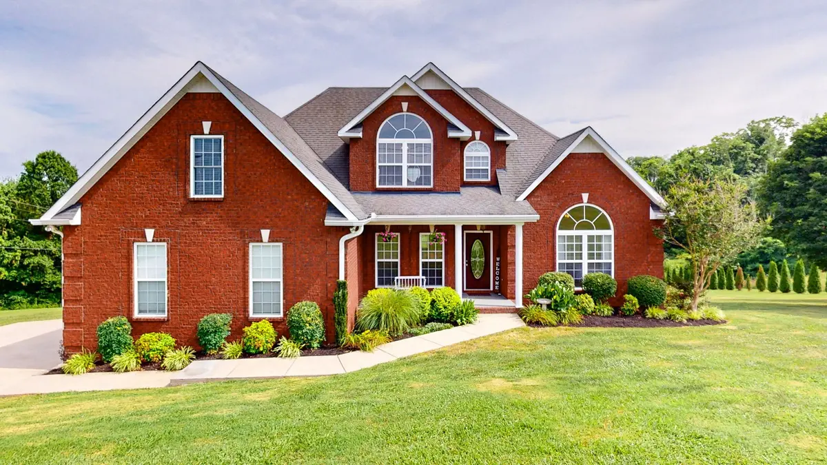 106 Over Look Ln, Shelbyville, TN 37160